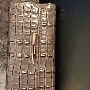 Checkbook wallet